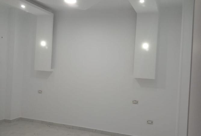 7902310 - Property Image 2