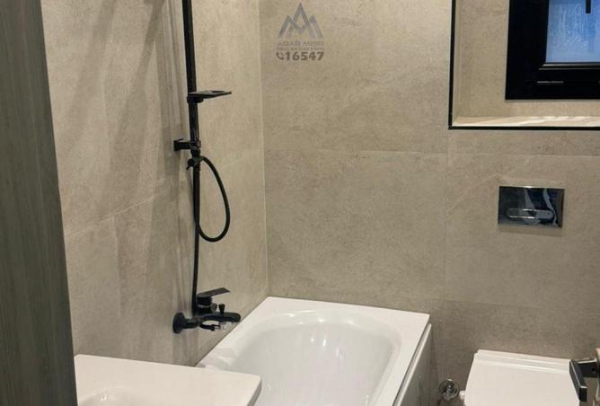 7879721 - Property Image 2