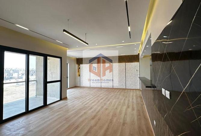 8284292 - Property Image 2