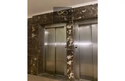 Apartment - 3 Bedrooms - 2 Bathrooms for rent in Zahraa El Maadi - Hay El Maadi - Cairo