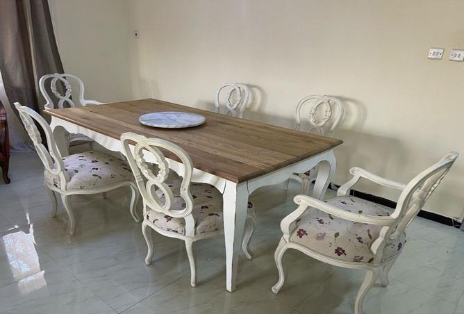 8089703 - Property Image 2