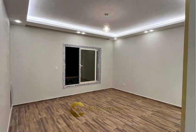 8091682 - Property Image 2