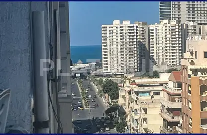 Apartment - 3 Bedrooms - 2 Bathrooms for sale in Al Mosheer Ahmed Ismail St. - Sidi Gaber - Hay Sharq - Alexandria