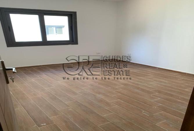 8012882 - Property Image 3