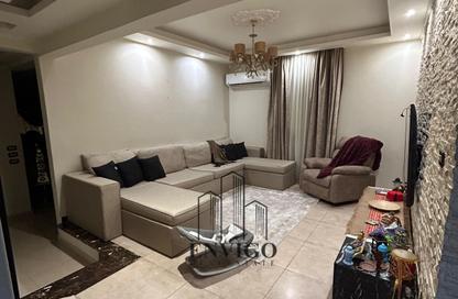 Apartment - 3 Bedrooms - 2 Bathrooms for sale in Ali Al Gendy St. - 6th Zone - Nasr City - Cairo