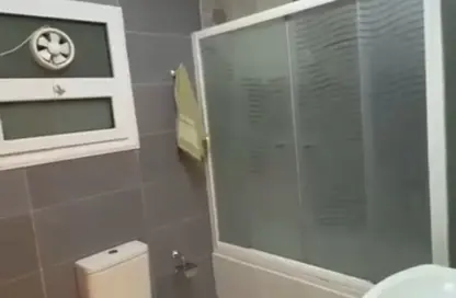 مساحات مكتبية - استوديو - 2 حمامات للايجار في شارع عزت سلامة - المنطقة السادسة - مدينة نصر - القاهرة