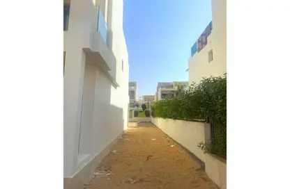 تاون هاوس - 3 غرف نوم - 4 حمامات للبيع في مون ريزيدنس - فيفث سكوير - التجمع الخامس - مدينة القاهرة الجديدة - القاهرة