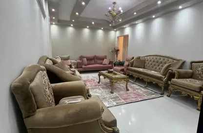 Apartment - 2 Bedrooms - 2 Bathrooms for rent in Fifth Sector - Zahraa El Maadi - Hay El Maadi - Cairo