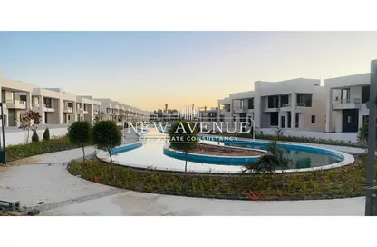 Townhouse - 3 Bedrooms - 4 Bathrooms for sale in Lake West - Sheikh Zayed Compounds - Sheikh Zayed City - Giza