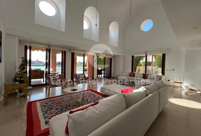 8056964 - Property Image 2