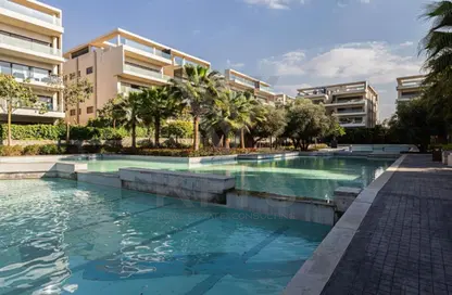 Apartment - 2 Bedrooms - 2 Bathrooms for sale in Lake View Residence - 5th Settlement Compounds - The 5th Settlement - New Cairo City - Cairo