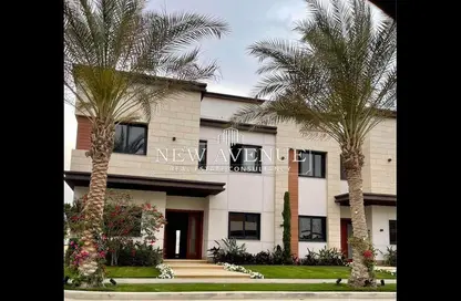 Townhouse - 4 Bedrooms - 4 Bathrooms for sale in Azzar 2 - 5th Settlement Compounds - The 5th Settlement - New Cairo City - Cairo