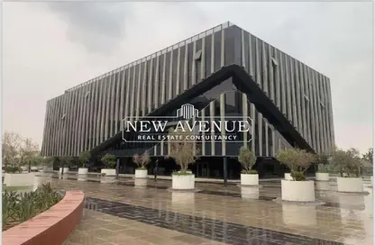 Office Space - Studio - 1 Bathroom for rent in Eastown - 5th Settlement Compounds - The 5th Settlement - New Cairo City - Cairo