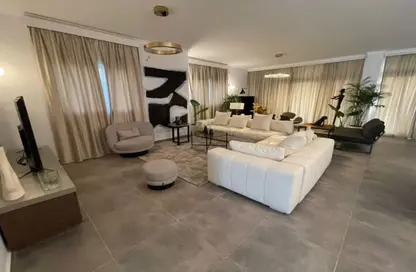 Apartment - 3 Bedrooms - 2 Bathrooms for sale in Bahja - Sheikh Zayed Compounds - Sheikh Zayed City - Giza