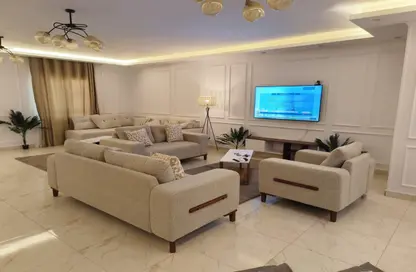 شقة - 4 غرف نوم - 4 حمامات للايجار في شارع محمد فهمي المحضر - المنطقة الأولى - مدينة نصر - القاهرة شقة - 4 غرف نوم - 4 حمامات للايجار في شارع محمد فهمي المحضر - المنطقة الأولى - مدينة نصر - القاهرة