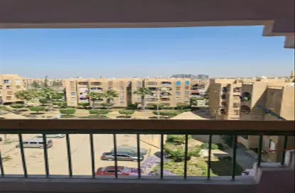 Apartment - 2 Bedrooms - 1 Bathroom for sale in 13th District - Sheikh Zayed City - Giza