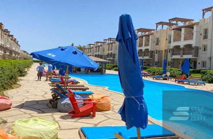 Chalet - 3 Bedrooms - 2 Bathrooms for sale in Blue Blue - Al Ain Al Sokhna - Suez
