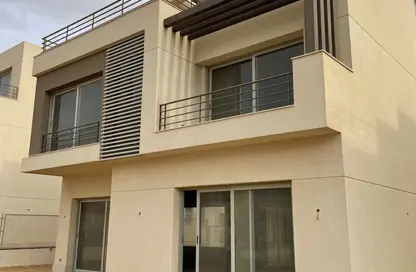Villa - 5 Bedrooms - 7 Bathrooms for sale in Palm Hills New Cairo - 5th Settlement Compounds - The 5th Settlement - New Cairo City - Cairo