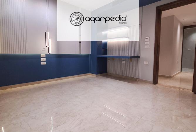 8051241 - Property Image 2