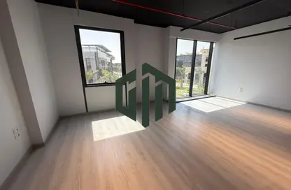 Office Space - Studio - 1 Bathroom for rent in Cairo Business Park - 5th Settlement Compounds - The 5th Settlement - New Cairo City - Cairo