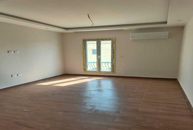 8547217 - Property Image 3