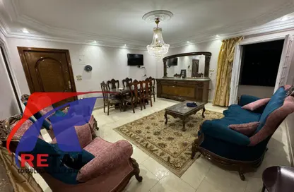 Apartment - 3 Bedrooms - 1 Bathroom for rent in Youssef Abbas St. - El Estad - Nasr City - Cairo
