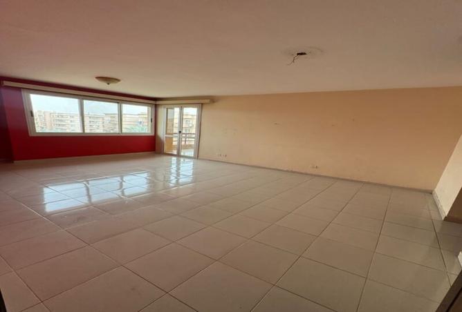 8549272 - Property Image 2