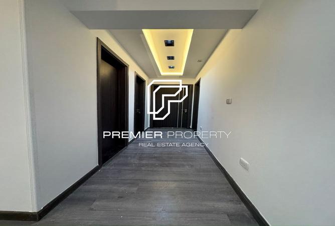 7391677 - Property Image 2