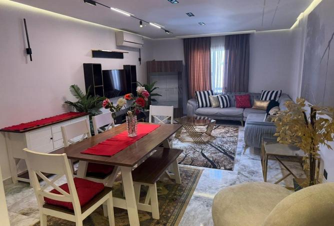 8280825 - Property Image 2