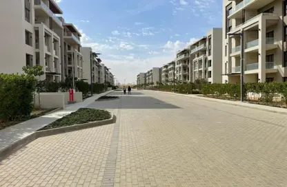 Apartment - 3 Bedrooms - 3 Bathrooms for sale in The Address East - 90 Street - The 5th Settlement - New Cairo City - Cairo