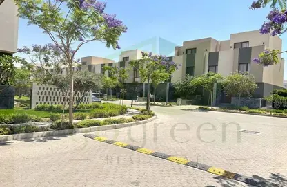 فيلا - 3 غرف نوم - 3 حمامات للبيع في كمبوند البروج - كمبوندات الشروق - مدينة الشروق - القاهرة