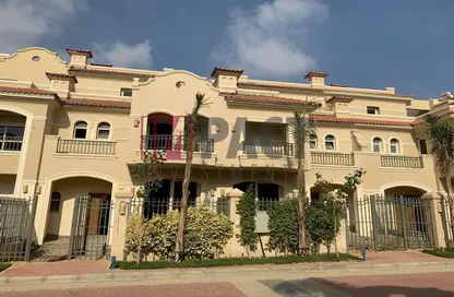 تاون هاوس - 3 غرف نوم - 3 حمامات للبيع في باتيو كازا - الباتيو - كمبوندات الشروق - مدينة الشروق - القاهرة