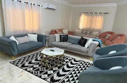 Apartment - 3 Bedrooms - 3 Bathrooms for rent in Al Sheikh Hassan Maamoun St. - El Yasmeen 7 - El Yasmeen - New Cairo City - Cairo