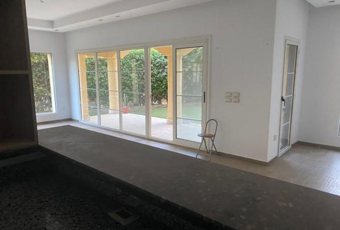 8418132 - Property Main Image