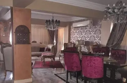 Apartment - 3 Bedrooms - 2 Bathrooms for sale in Al Mahdi Bin Baraka St. - Al Hadiqah Al Dawliyah - 7th District - Nasr City - Cairo
