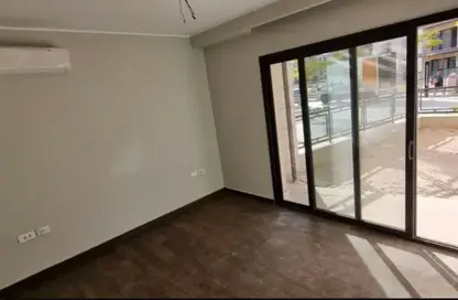 Apartment - 3 Bedrooms - 4 Bathrooms for sale in Six West - Beverly Hills - Sheikh Zayed Compounds - Sheikh Zayed City - Giza