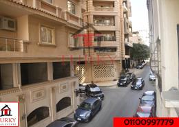 Apartment - 4 bedrooms for للبيع in Sant Giyn St. - Kafr Abdo - Roushdy - Hay Sharq - Alexandria