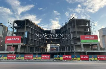 Retail - Studio - 1 Bathroom for sale in One Piece - North Teseen St. - The 5th Settlement - New Cairo City - Cairo