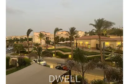 فيلا - 3 غرف نوم - 3 حمامات للبيع في طريق اب تاون كايرو - الاباجية - حي الخليفة - القاهرة