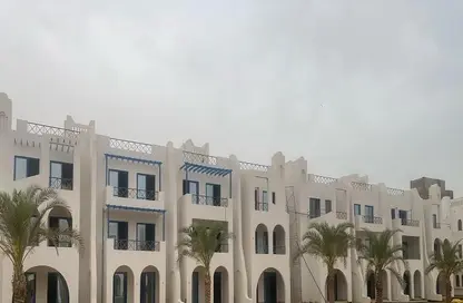 شاليه - 2 غرف نوم - 1 حمام للبيع في منتجع ماجستي باي جلالة - العين السخنة - السويس