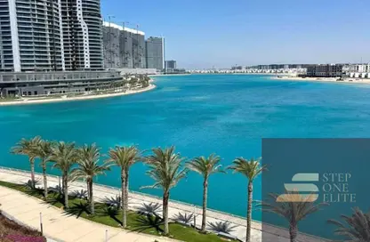 Chalet - 2 Bedrooms - 3 Bathrooms for sale in North Edge Towers - New Alamein City - Al Alamein - North Coast