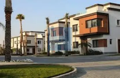 Townhouse - 5 Bedrooms - 5 Bathrooms for sale in Azzar - 5th Settlement Compounds - The 5th Settlement - New Cairo City - Cairo Townhouse - 5 Bedrooms - 5 Bathrooms for sale in Azzar - 5th Settlement Compounds - The 5th Settlement - New Cairo City - Cairo