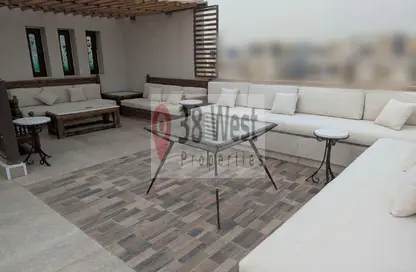 سطح - 1 حمام للايجار في ويستاون - كمبوندات الشيخ زايد - الشيخ زايد - الجيزة