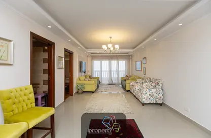Apartment - 2 Bedrooms - 2 Bathrooms for rent in Ras Al Tin St. - El Anfoshy - Hay El Gomrok - Alexandria