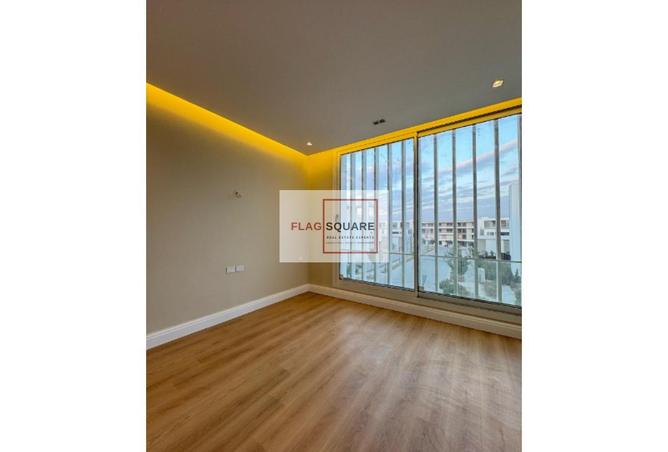 8077802 - Property Image 3
