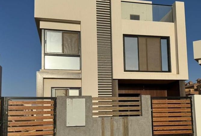 8256017 - صورة العقار 3