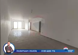 Apartment - 3 Bedrooms - 2 Bathrooms for sale in Al Mandara Mosque St. - El Mandara - Hay Than El Montazah - Alexandria