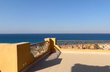 Penthouse - 3 Bedrooms - 2 Bathrooms for sale in La Vista Topaz - La Vista - Al Ain Al Sokhna - Suez