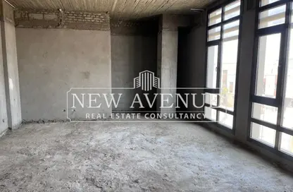 Office Space - Studio - 1 Bathroom for sale in District 5 - 5th Settlement Compounds - The 5th Settlement - New Cairo City - Cairo