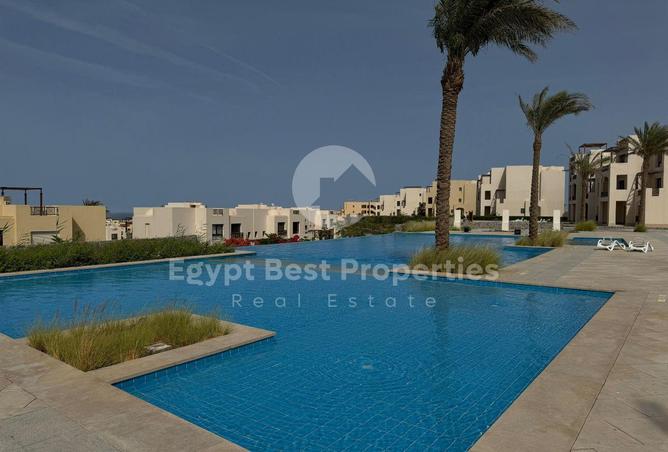 8117922 - Property Image 2
